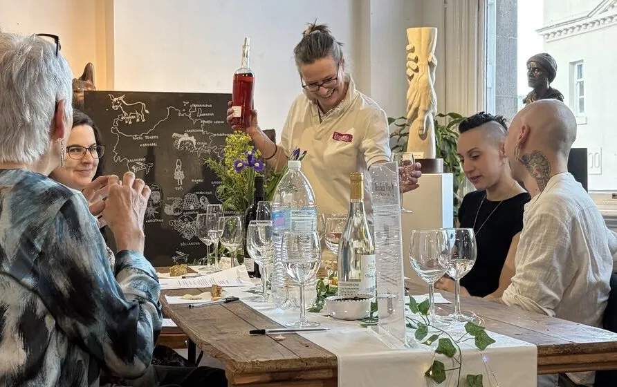 Wine & Sculpture: Meet the Artists